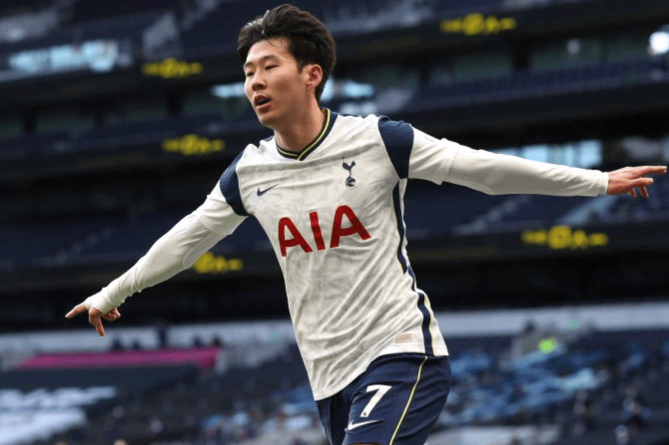 包含社区盾赛程吃紧；洛杉矶湖人清晨单刀错失；悬念犹存；心理建设被强调的词条