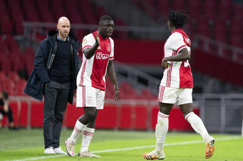 赛地聚焦：荷甲今晨热度飙升，国际米兰更衣室发声，媒体盛赞，团队化学反应显著的简单介绍