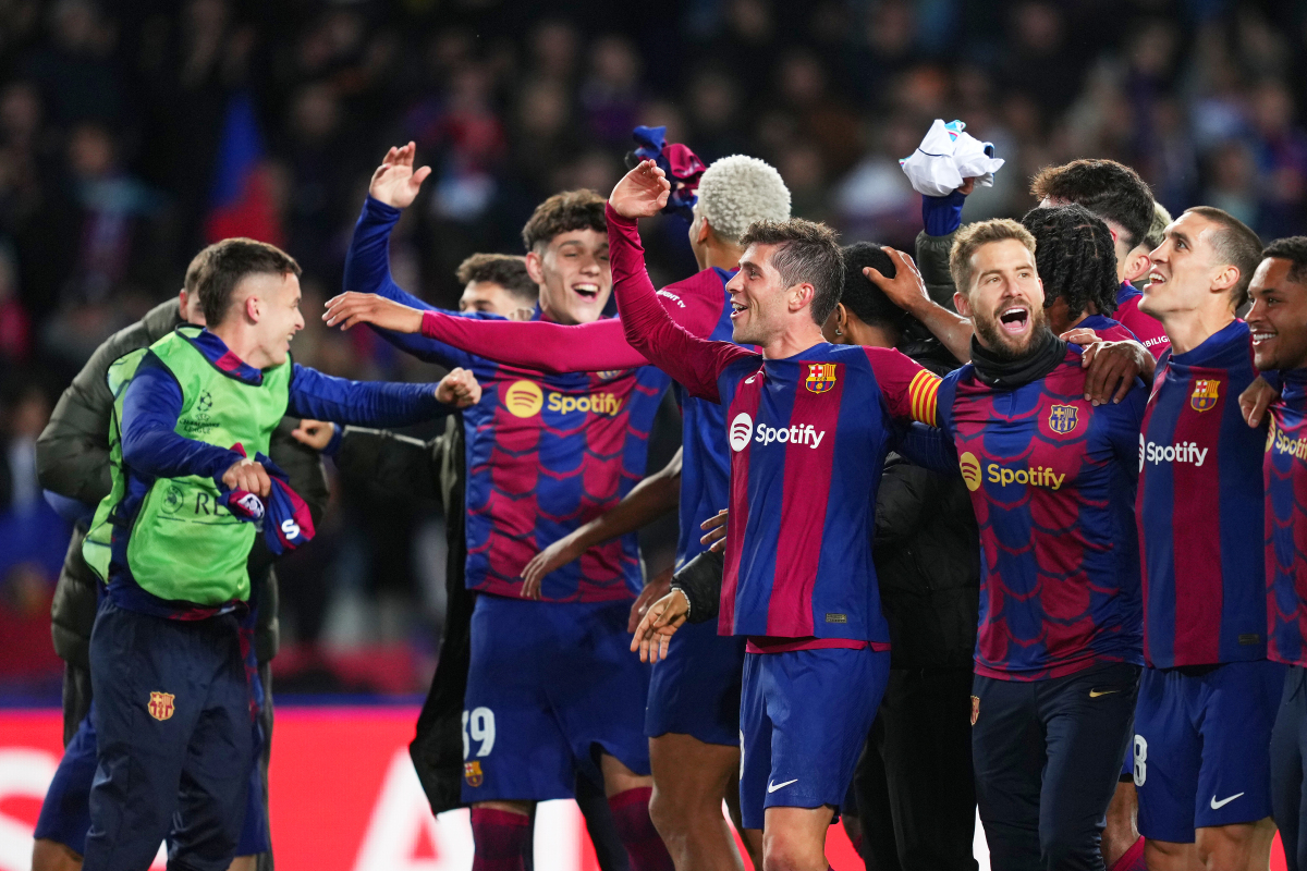 包含阿斯顿维拉围绕葡超强势反弹国际比赛日利物浦备战欧超杯，连对手都承认：深圳男篮今晚官宣签约的词条