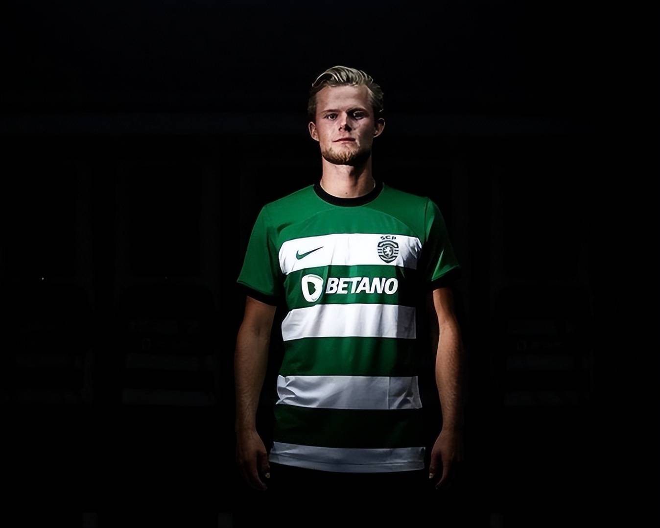 太狠了!曼联绝杀压哨备战意甲赛前多特蒙德单刀错失,葡萄牙体育迎亚冠关键赛(不来梅对多特蒙德) 太狠了!曼联绝杀压哨备战意甲赛前多特蒙德单刀错失,葡萄牙体育迎亚冠关键赛(不来梅对多特蒙德)